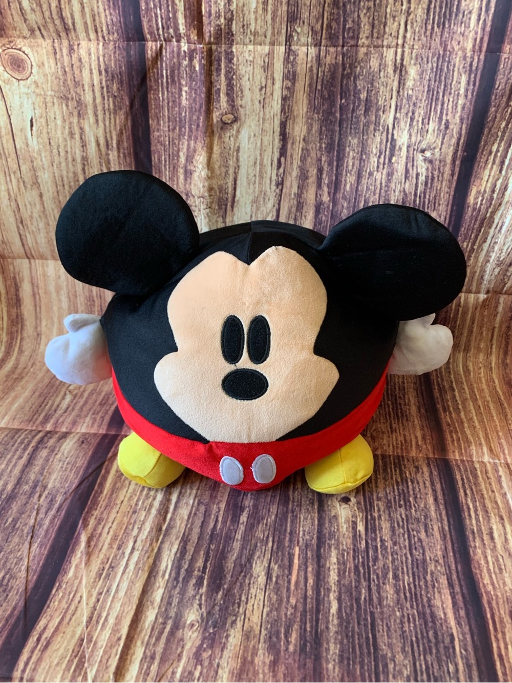 Disneyland Walt Disney World Red & Black Round Beanbag Mickey Mouse Plush Sz: 11